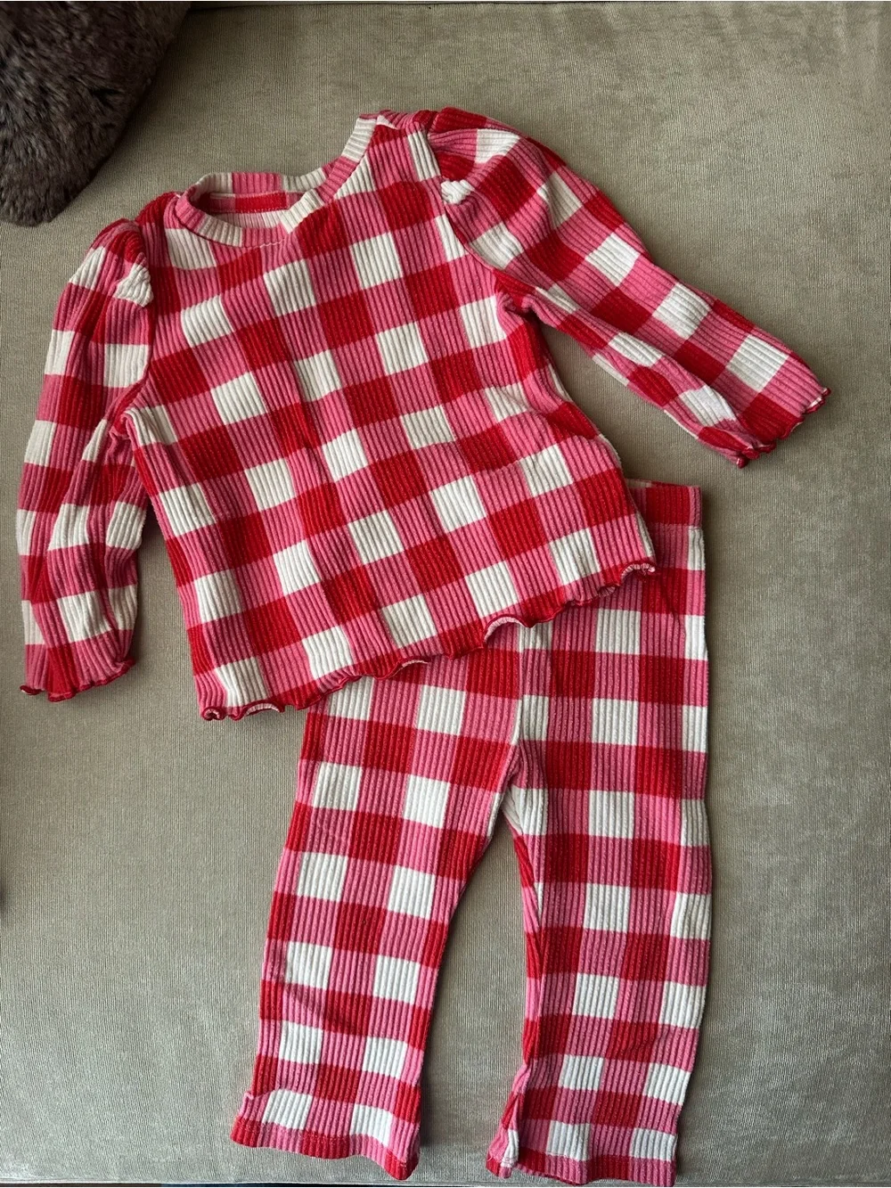 Girls Red & White Plaid Ribbed Set